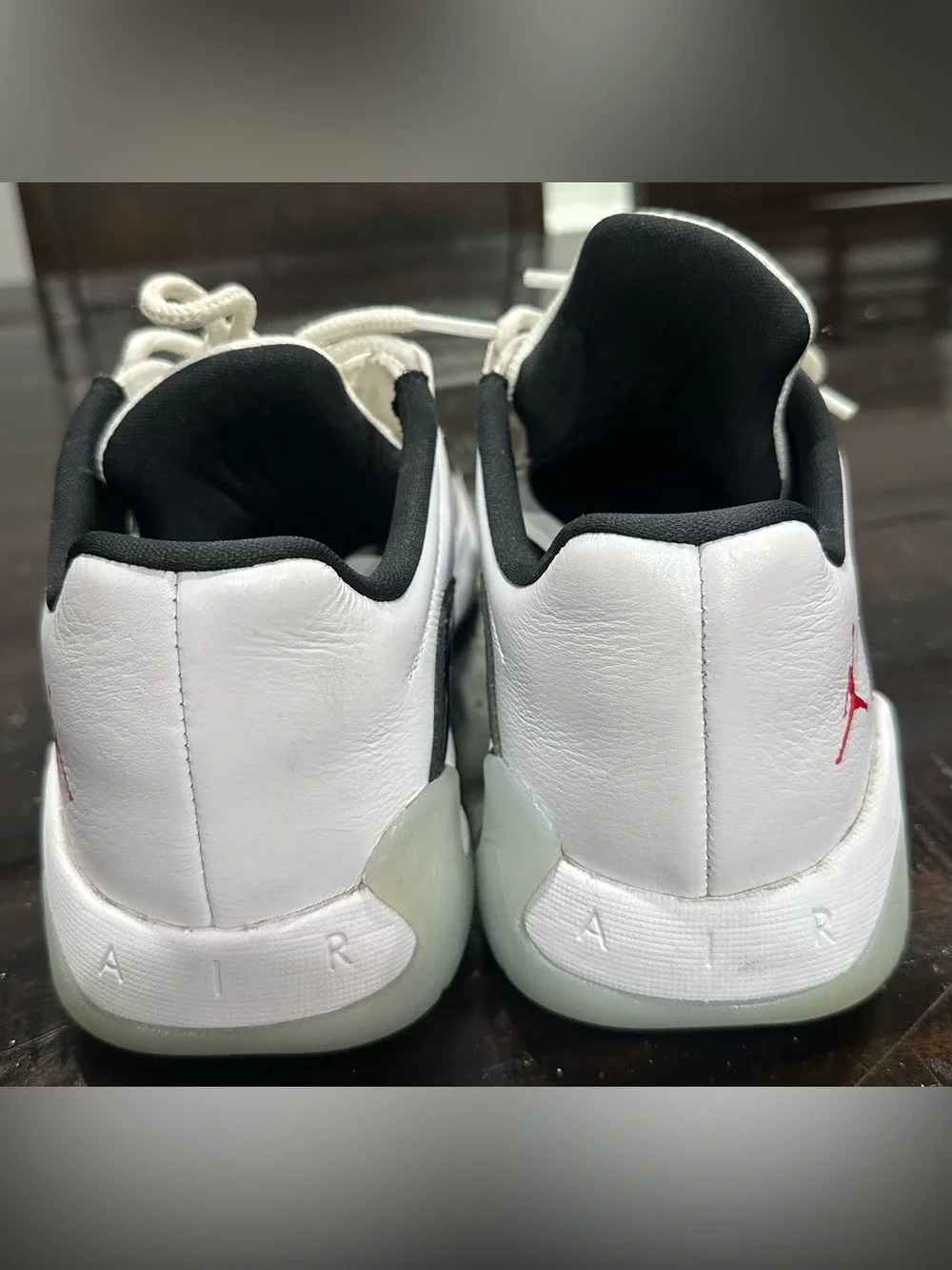 Jordan low top